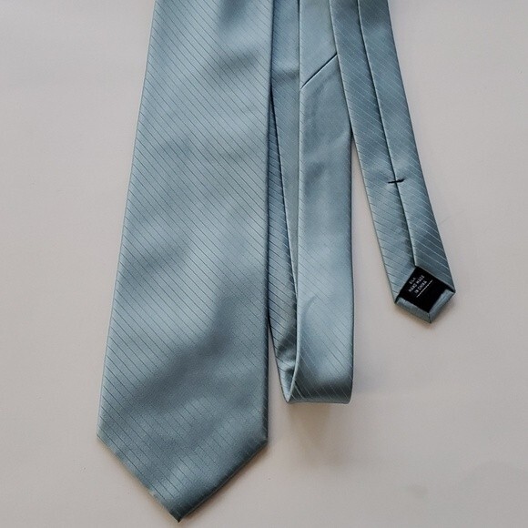 BUGATTI SILK MEN'S TIE PASTEL BLUE GREEN TONAL STRIPE 3.75" BY 57" - Picture 2 of 6